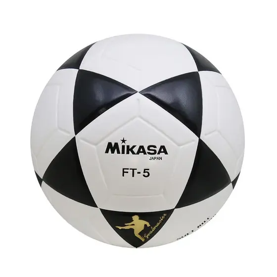 Bola FT5 Branco e Preto - Mikasa A bola FT5 Mikasa, nas cores branco e preto, é ideal para futsal de alto desempenho. Com material resistente e excelente aderência, oferece controle preciso e durabilidade em quadras internas. Perfeita para jogadores que buscam qualidade e performance superior em suas partidas! Bola Ft5 Branco e Preto - Mikasa - Imagem 1